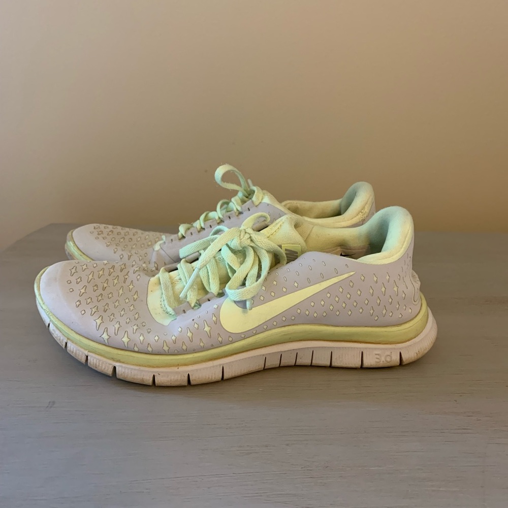 Size 7 neon yellow Nike running shoes